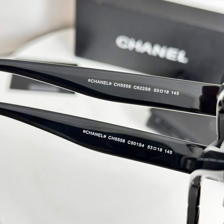 Picture of Chanel Sunglasses _SKUfw77709441fw